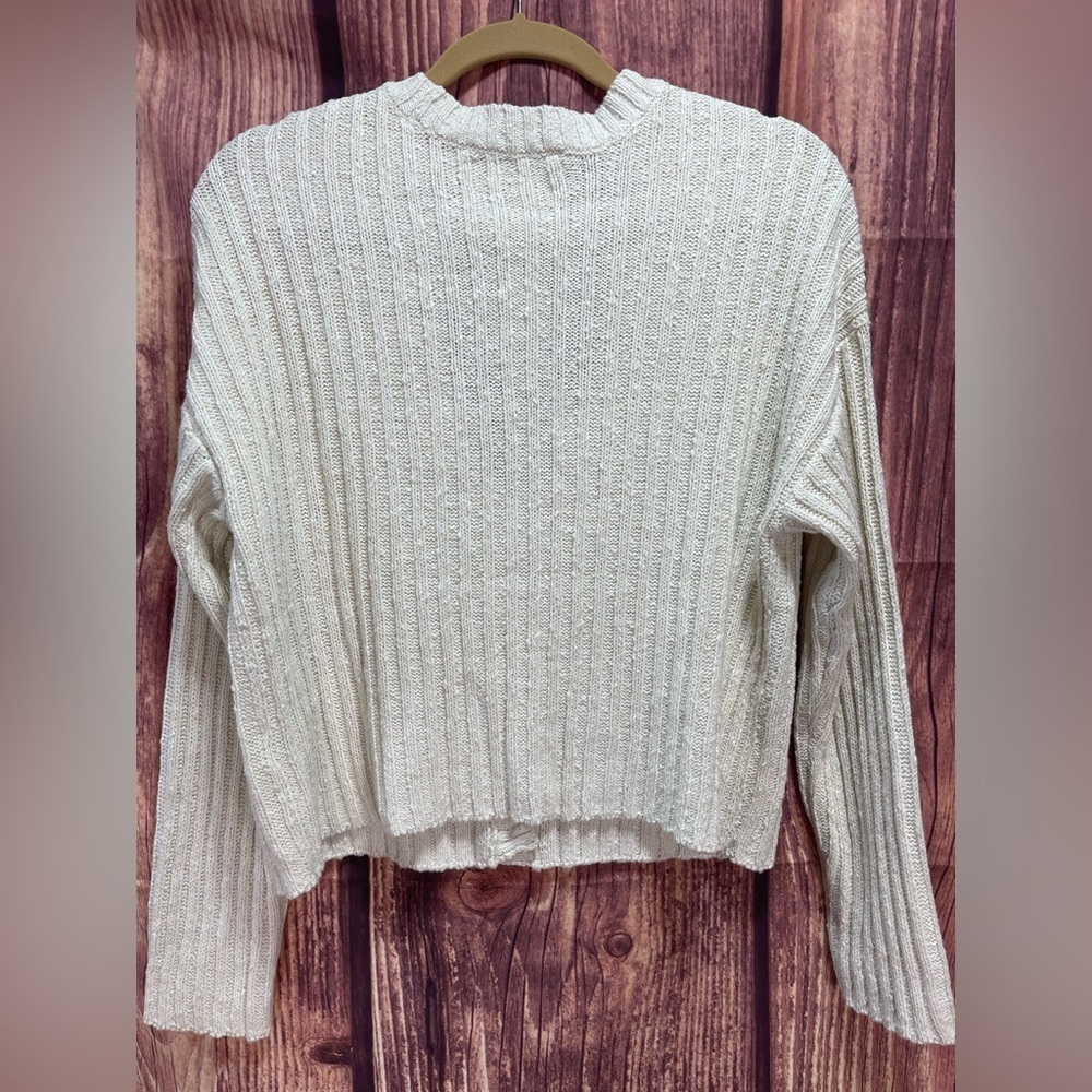 American eagle cotton blend long sleeve off white cardigan sweater womenโs S - Picture 3 of 15